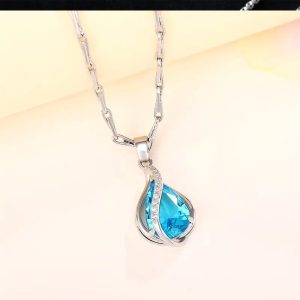 Teardrop blue sapphire zircon penant necklace