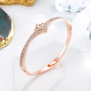 Temperament bangle bracelet