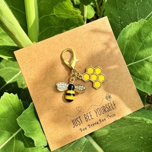 Honeycomb Bee Positive Encouragement Card