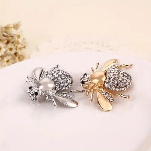 Rhinestone Alloy Bee Brooch