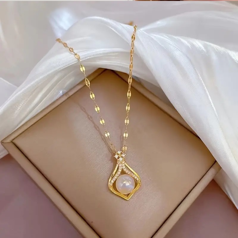zircon pendant necklace gold white cyan bead