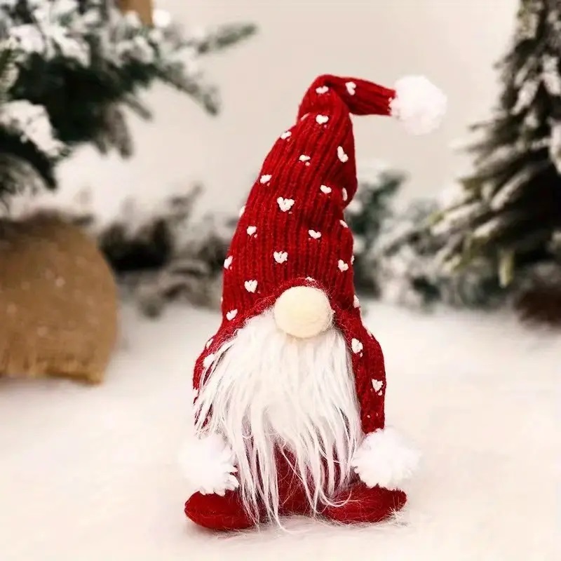 Knitted Red Hat Gnome