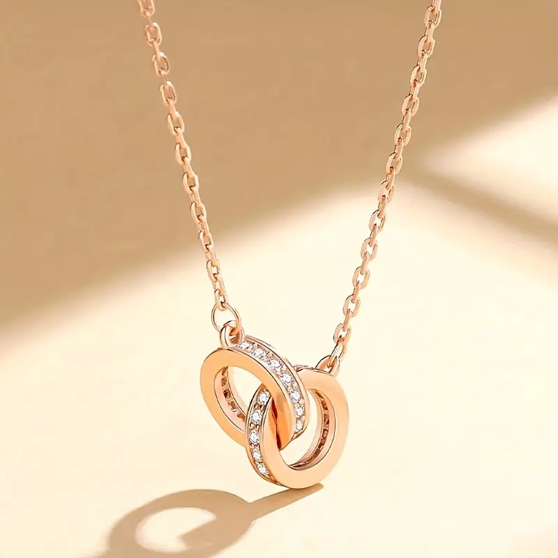 Luxury Interlocking Double Ring Necklace - Image 3