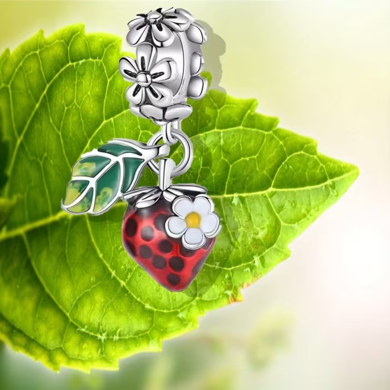 strawberry charm